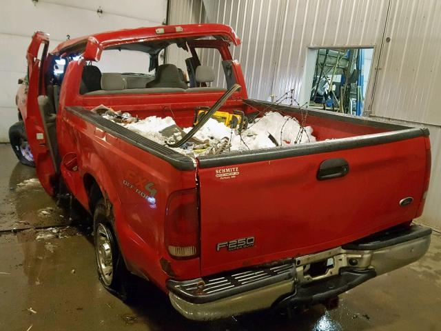 1FTNW21L34EA79245 - 2004 FORD F250 SUPER RED photo 3