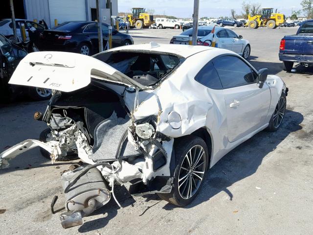 JF1ZNAA1XG9708001 - 2016 TOYOTA SCION FR-S WHITE photo 4