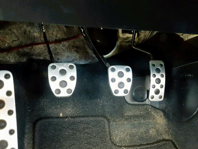 JF1ZNAA1XG9708001 - 2016 TOYOTA SCION FR-S WHITE photo 9