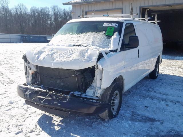 1GCZGUCFXF1144345 - 2015 CHEVROLET EXPRESS G3 WHITE photo 2