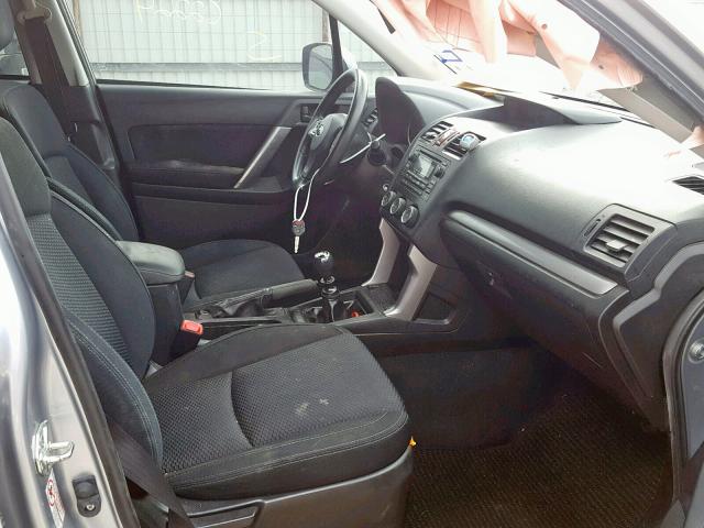 JF2SJADC4FG464894 - 2015 SUBARU FORESTER 2 SILVER photo 5