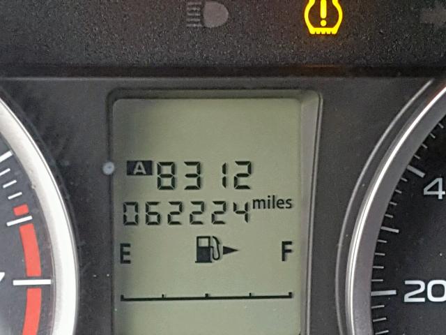 JF2SJADC4FG464894 - 2015 SUBARU FORESTER 2 SILVER photo 8