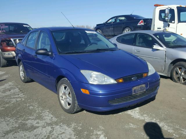 1FAFP34P92W111585 - 2002 FORD FOCUS SE BLUE photo 1