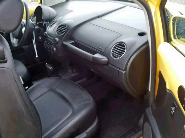 3VWRG31C68M501929 - 2008 VOLKSWAGEN NEW BEETLE Sarı foto 5