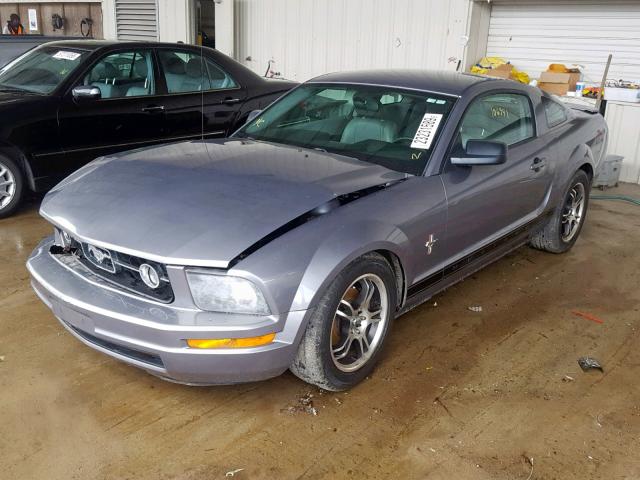 1ZVFT80N975365850 - 2007 FORD MUSTANG 灰色 照片 2