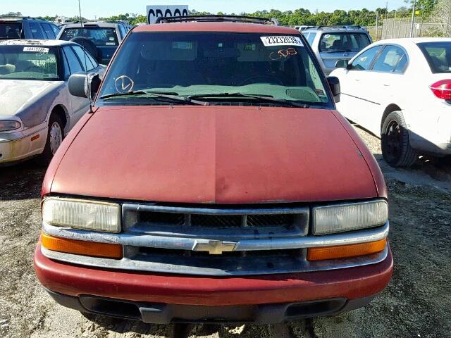 1GKCS18W8YK196991 - 2000 GMC JIMMY RED photo 9