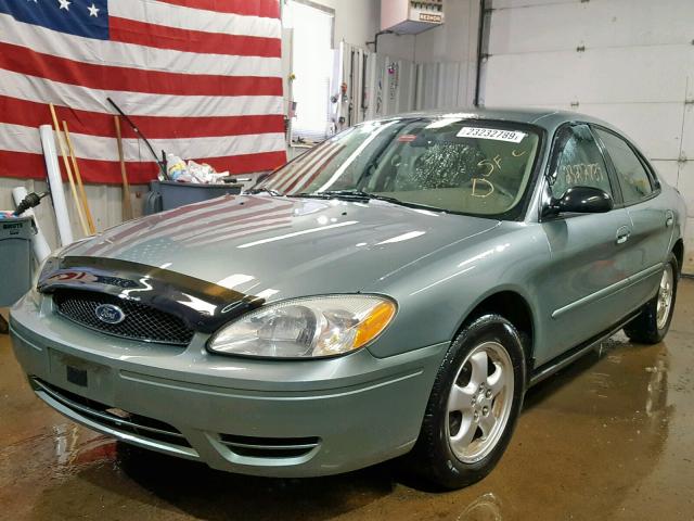 1FAFP53225A132815 - 2005 FORD TAURUS SE GREEN photo 2