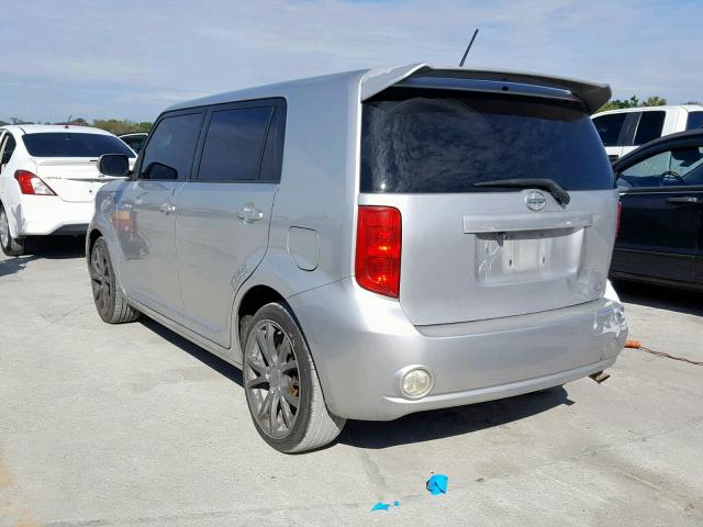 JTLKE50E781046244 - 2008 TOYOTA XB SILVER photo 3