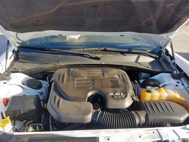 2C3CDXBGXDH609560 - 2013 DODGE CHARGER SE WHITE photo 7