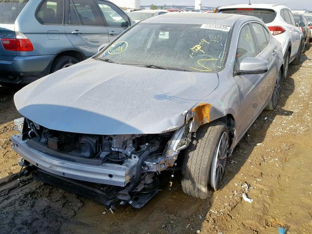 19UUB2F37JA004911 - 2018 ACURA TLX SILVER photo 2