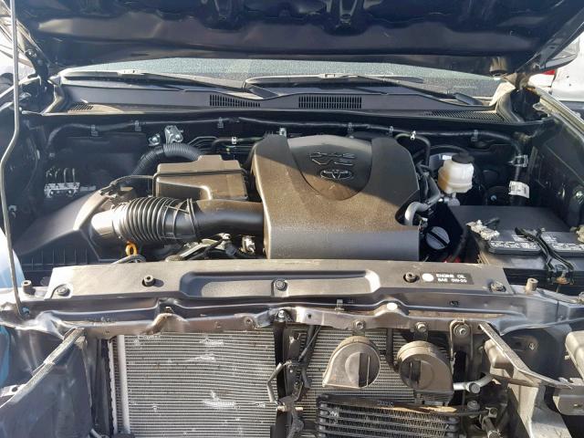 3TMAZ5CN7HM038302 - 2017 TOYOTA TACOMA DOU GRAY photo 7