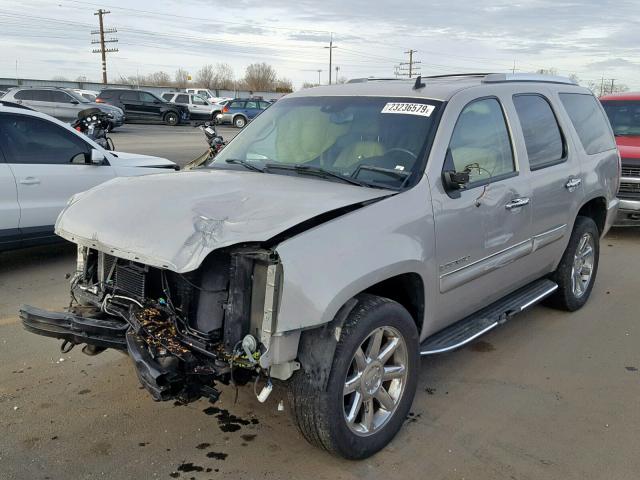 1GKFK63817J354904 - 2007 GMC YUKON DENA SILVER photo 2