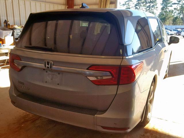 5FNRL6H71JB066787 - 2018 HONDA ODYSSEY EX SILVER photo 4