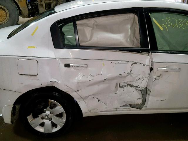 3N1AB61E39L681365 - 2009 NISSAN SENTRA 2.0 WHITE photo 9