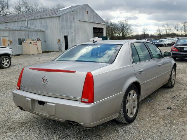 1G6KD57YX6U255460 - 2006 CADILLAC DTS GRAY photo 4