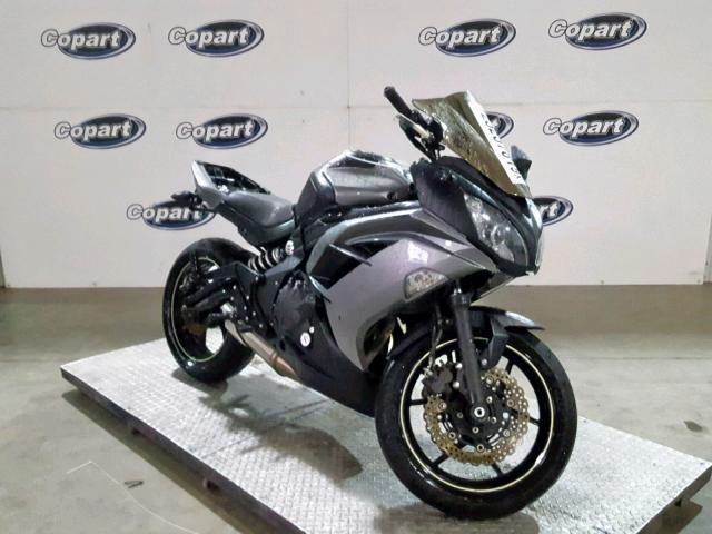 JKAEXEE11EDA16513 - 2014 KAWASAKI EX650 E GRAY photo 1