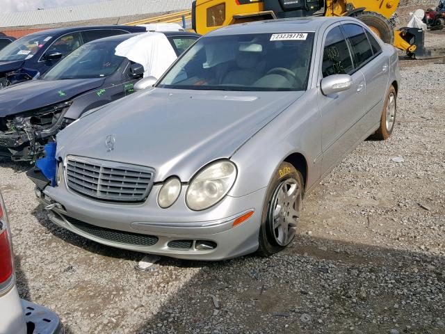 WDBUF65J63A299043 - 2003 MERCEDES-BENZ E 320 SILVER photo 2