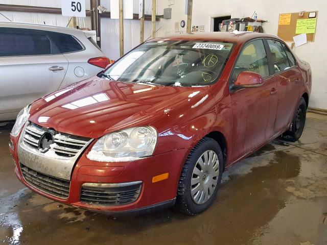 3VWGM31K78M047875 - 2008 VOLKSWAGEN JETTA 2.5L RED photo 2