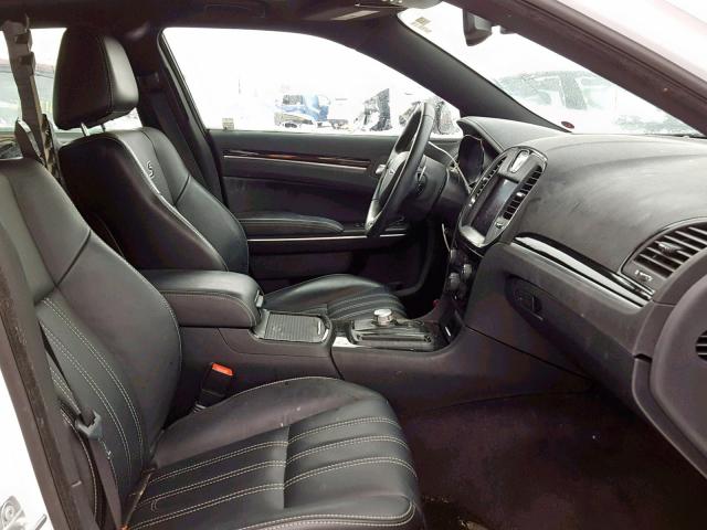 2C3CCAGG6HH530174 - 2017 CHRYSLER 300 S თეთრი ფოტო 5