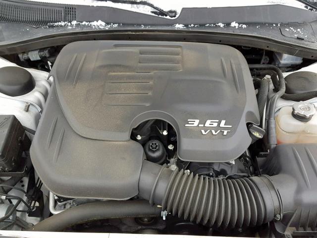 2C3CCAGG6HH530174 - 2017 CHRYSLER 300 S თეთრი ფოტო 7