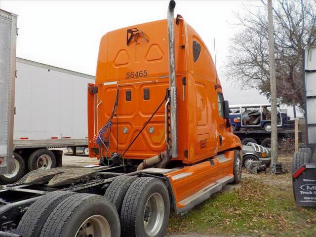 1FUJGLDR6ALAN3534 - 2010 FREIGHTLINER CASCADIA 1 ORANGE photo 3