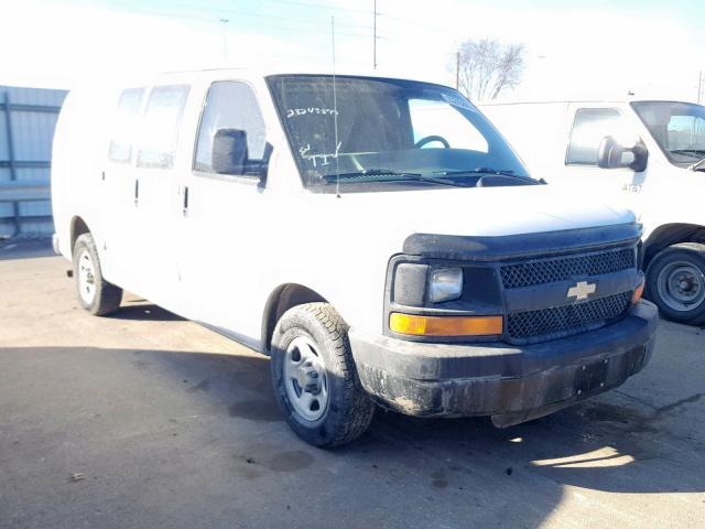 1GCFG15X351205556 - 2005 CHEVROLET EXPRESS G1 WHITE photo 1