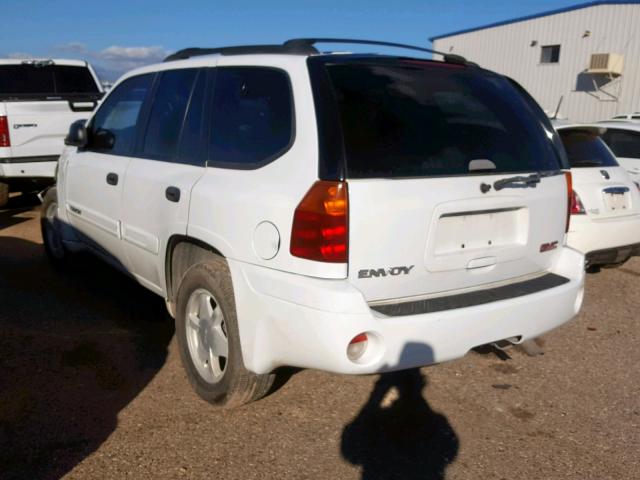 1GKDT13S522147650 - 2002 GMC ENVOY WHITE photo 3