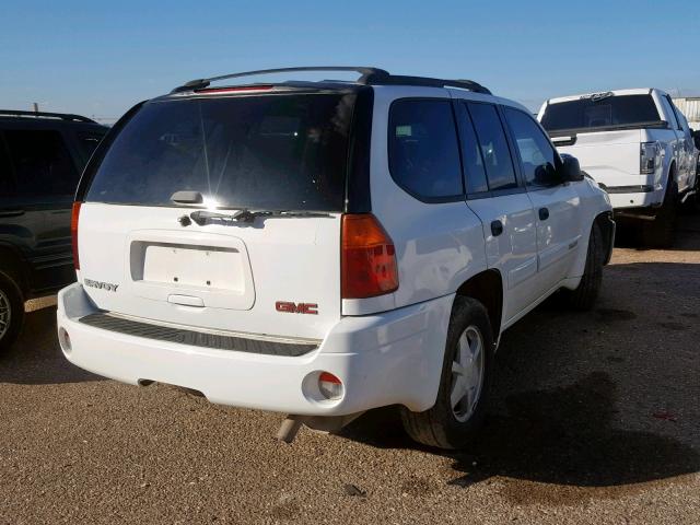 1GKDT13S522147650 - 2002 GMC ENVOY WHITE photo 4