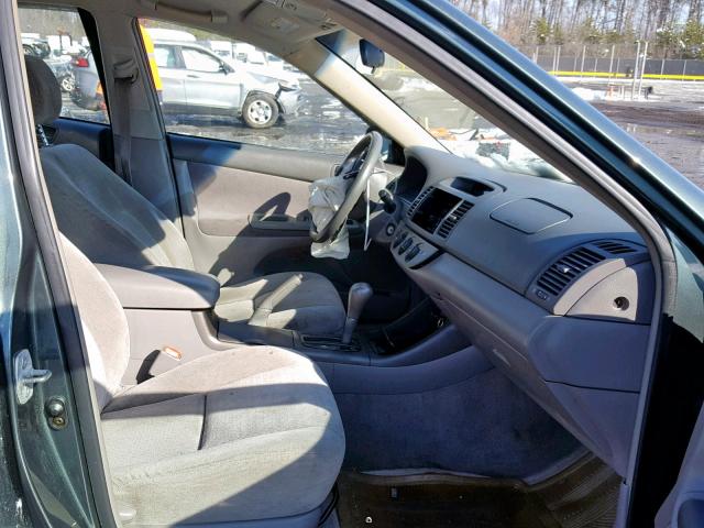 4T1BF32K64U079997 - 2004 TOYOTA CAMRY LE GREEN photo 5