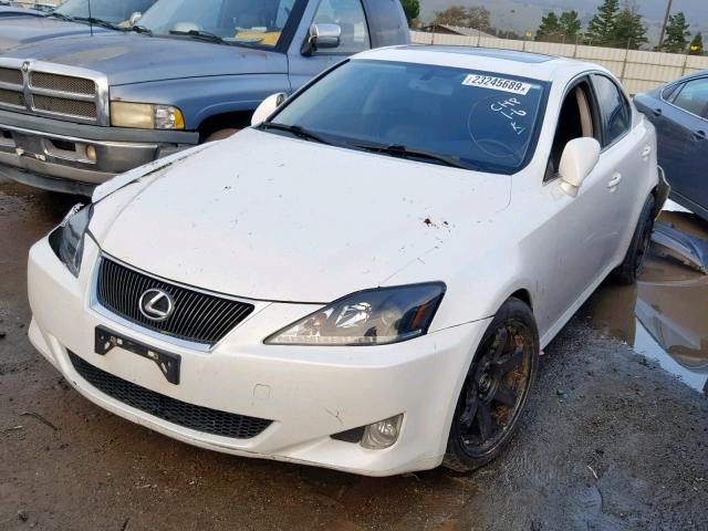 JTHBK262185080722 - 2008 LEXUS IS 250 WHITE photo 2