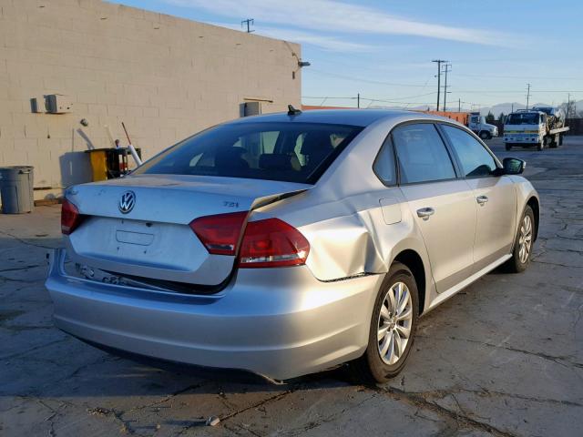 1VWAS7A38EC121121 - 2014 VOLKSWAGEN PASSAT S SILVER photo 4