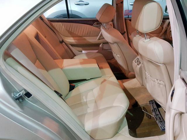 WDBJF82H1XX025722 - 1999 MERCEDES-BENZ E 320 4MAT 金色 照片 6