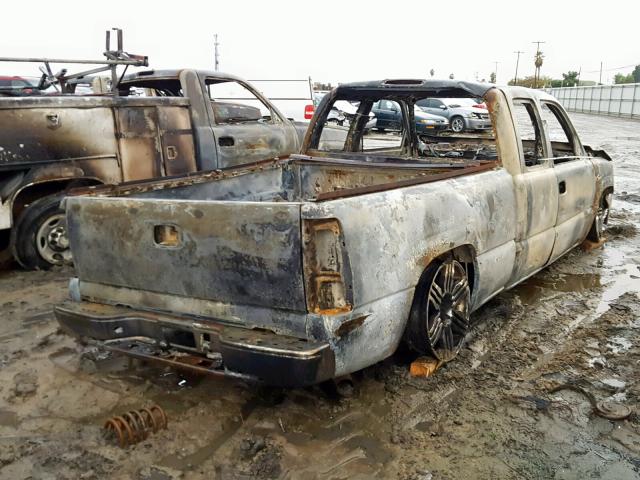 2GCEC19V251157705 - 2005 CHEVROLET SILVERADO BURN photo 4