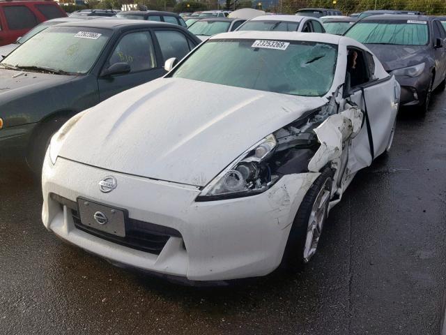 JN1AZ4EHXBM550417 - 2011 NISSAN 370Z BASE WHITE photo 2