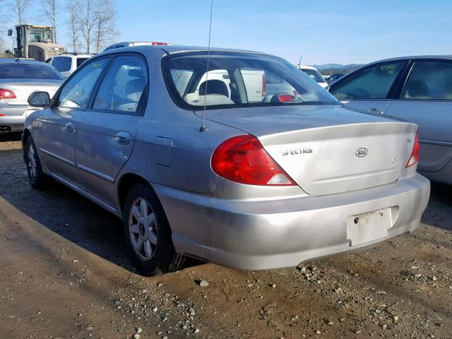 KNAFB121935257288 - 2003 KIA SPECTRA BA SILVER photo 3