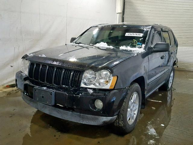 1J8GR48K77C604888 - 2007 JEEP GRAND CHER GRAY photo 2