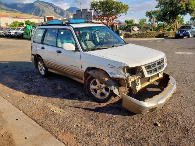 JF1SF65582H702026 - 2002 SUBARU FORESTER S WHITE photo 1