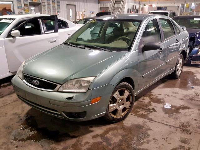 1FAHP34N96W165983 - 2006 FORD FOCUS ZX4 GREEN photo 2