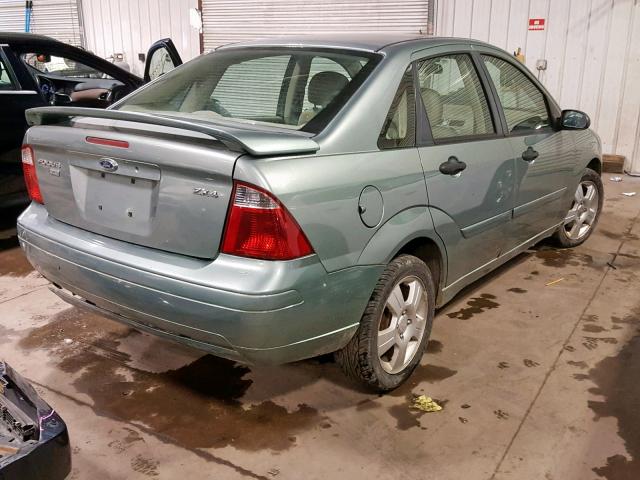 1FAHP34N96W165983 - 2006 FORD FOCUS ZX4 GREEN photo 4