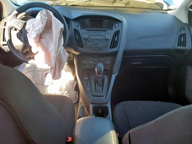 1FADP3K28HL242256 - 2017 FORD FOCUS SE 蓝色 照片 9