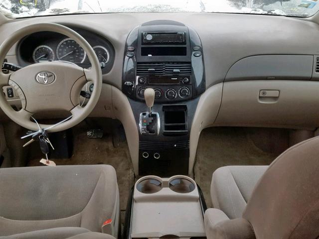 5TDZA23C45S264638 - 2005 TOYOTA SIENNA CE TAN photo 9