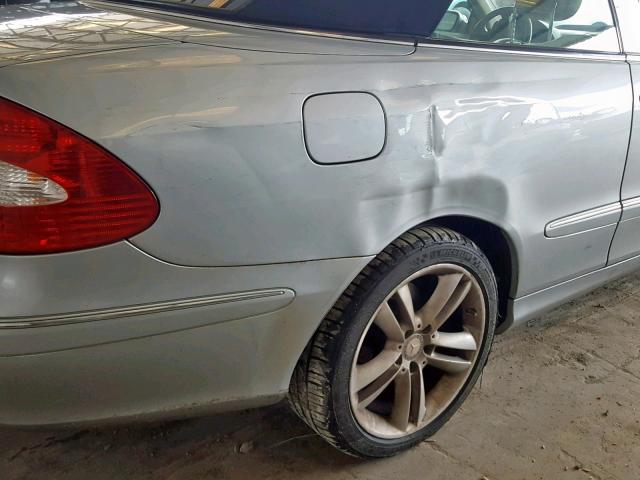 WDBTK56F48T089211 - 2008 MERCEDES-BENZ CLK 350 蓝色 照片 9