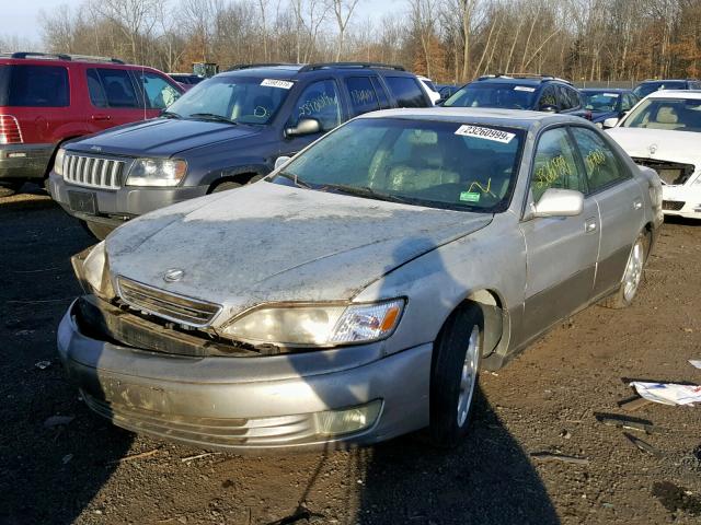 JT8BF28G6Y5084004 - 2000 LEXUS ES 300 BEIGE photo 2