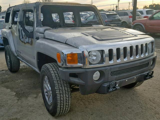 5GTDN13E678170500 - 2007 HUMMER H3 SILVER photo 1