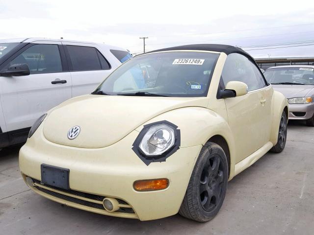 3VWCK21Y23M312486 - 2003 VOLKSWAGEN NEW BEETLE YELLOW photo 2