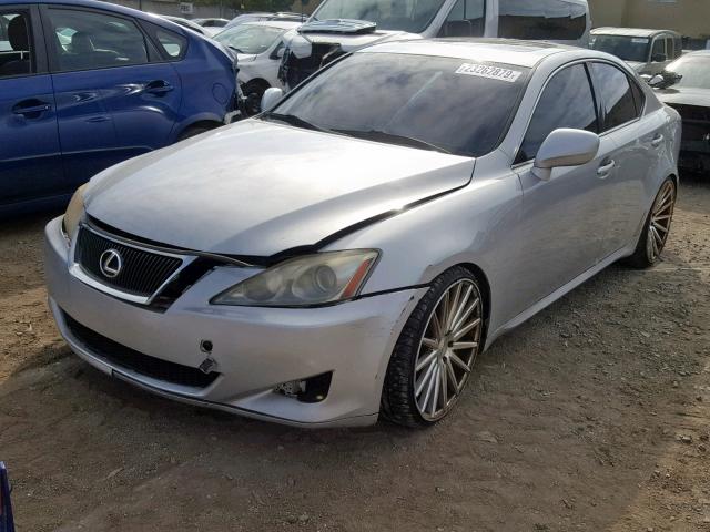 JTHBK262X72050733 - 2007 LEXUS IS 250 SILVER photo 2