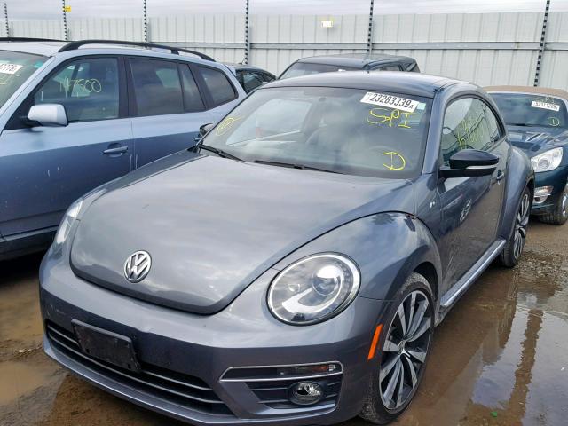 3VWVT7AT2EM600728 - 2014 VOLKSWAGEN BEETLE TUR GRAY photo 2