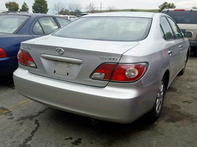 JTHBF30G220006941 - 2002 LEXUS ES 300 SILVER photo 4