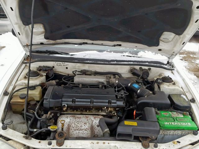 KMHJF24M0WU700223 - 1998 HYUNDAI ELANTRA WHITE photo 7