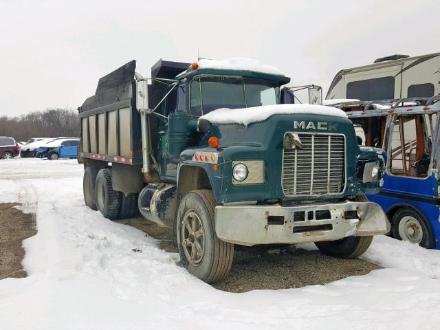 1M2N188Y0FA010523 - 1985 MACK 600 R600 GREEN photo 1